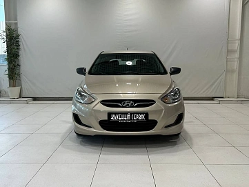 Hyundai Solaris, 2013г, передний привод, механика