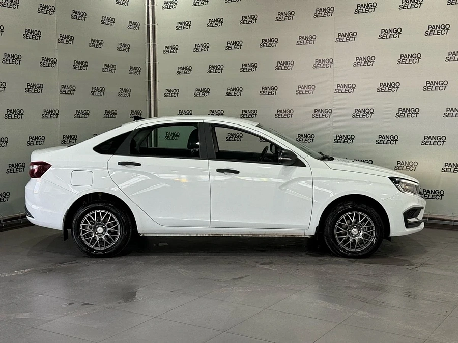 Lada (ВАЗ) Vesta, 2023г., передний привод, механика