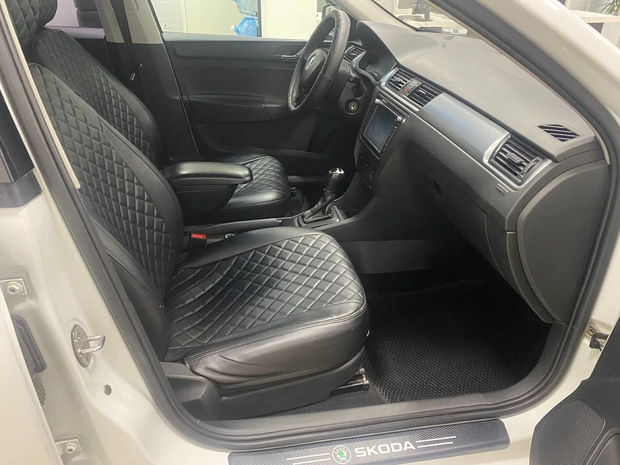 Skoda Rapid, 2017г., передний привод, автомат