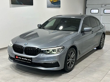 BMW 5 серии, 2020г, задний привод, автомат