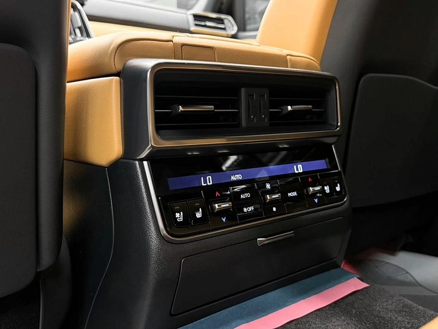Lexus LX, 2025г., полный привод, автомат