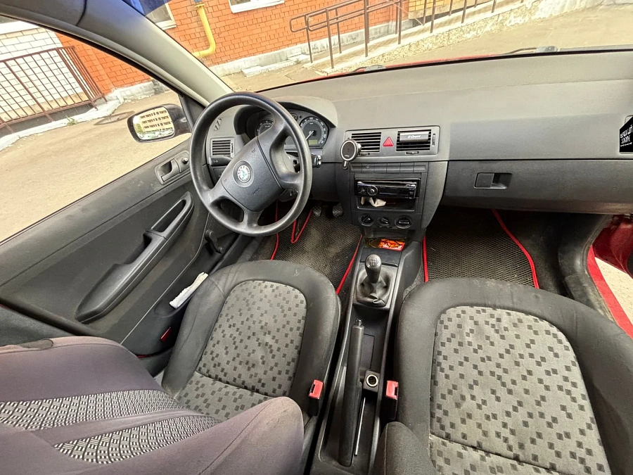 Skoda Fabia, 2006г., передний привод, механика