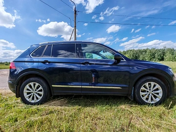 Volkswagen Tiguan, 2017г, передний привод, робот