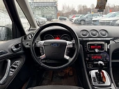 Ford Galaxy, 2013г., передний привод, робот