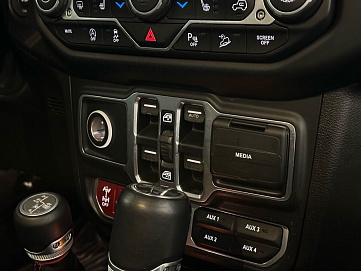 Jeep Wrangler, 2019г, полный привод, автомат
