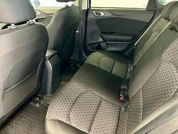 Kia Ceed, 2020г, передний привод, автомат