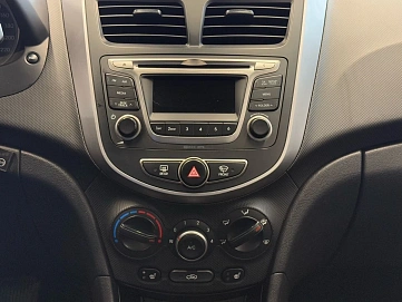 Hyundai Solaris, 2016г, передний привод, автомат