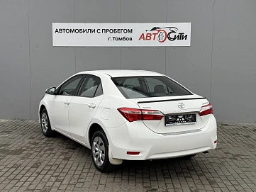 Toyota Corolla, 2013г, передний привод, механика
