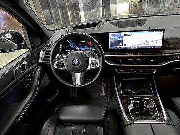 BMW X5, 2023г, полный привод, автомат