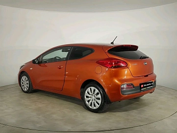 Kia Ceed, 2014г, передний привод, автомат