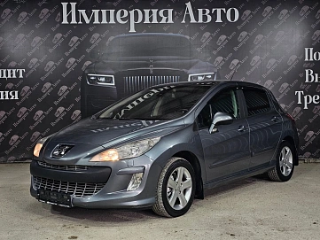 Peugeot 308, 2010г., передний привод, автомат