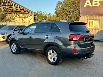 Kia Sorento, 2014г, полный привод, автомат