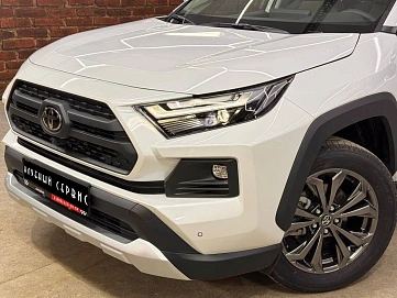Toyota RAV4, 2025г, полный привод, вариатор