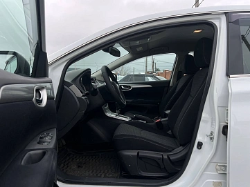 Nissan Sentra, 2014г, передний привод, автомат