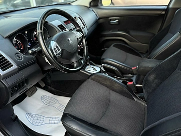 Peugeot 4007, 2011г, полный привод, вариатор