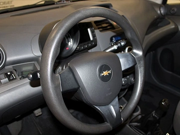 Chevrolet Spark, 2011г, передний привод, механика