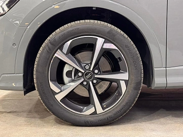 Audi Q3, 2025г, полный привод, робот