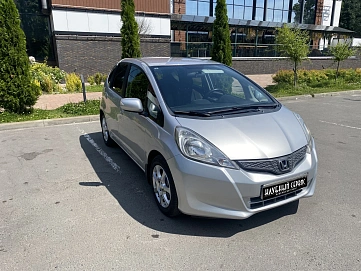 Honda Jazz, 2011г, передний привод, механика