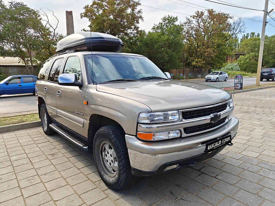 Chevrolet Tahoe, 2001г., полный привод, автомат