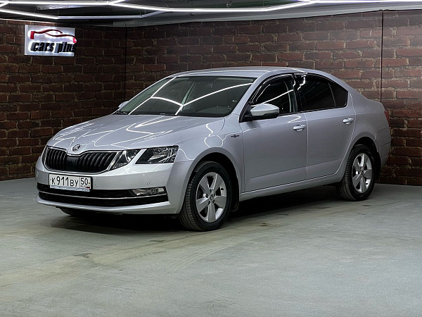 Skoda Octavia, 2019г., передний привод, робот