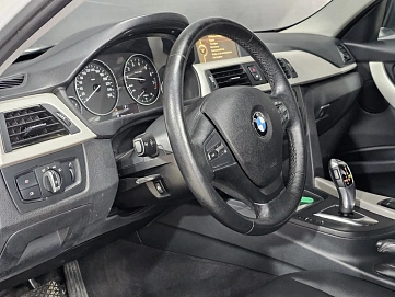 BMW 3 серии, 2014г, задний привод, автомат