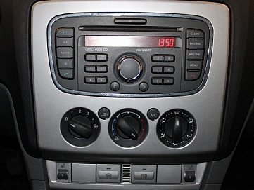 Ford Focus, 2011г, передний привод, механика