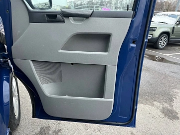 Volkswagen Transporter, 2011г, передний привод, механика