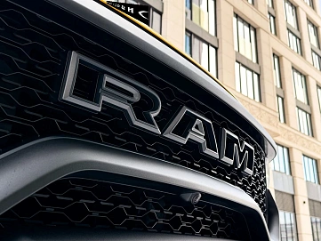 Ram 1500, 2023г, полный привод, автомат