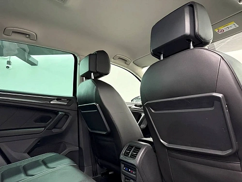 Volkswagen Tiguan, 2020г, полный привод, робот