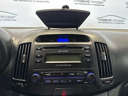 Hyundai Elantra, 2008г, передний привод, механика