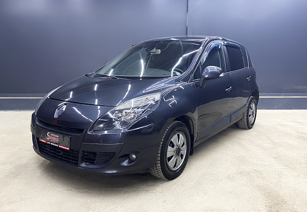 Renault Scenic, 2010г., передний привод, механика
