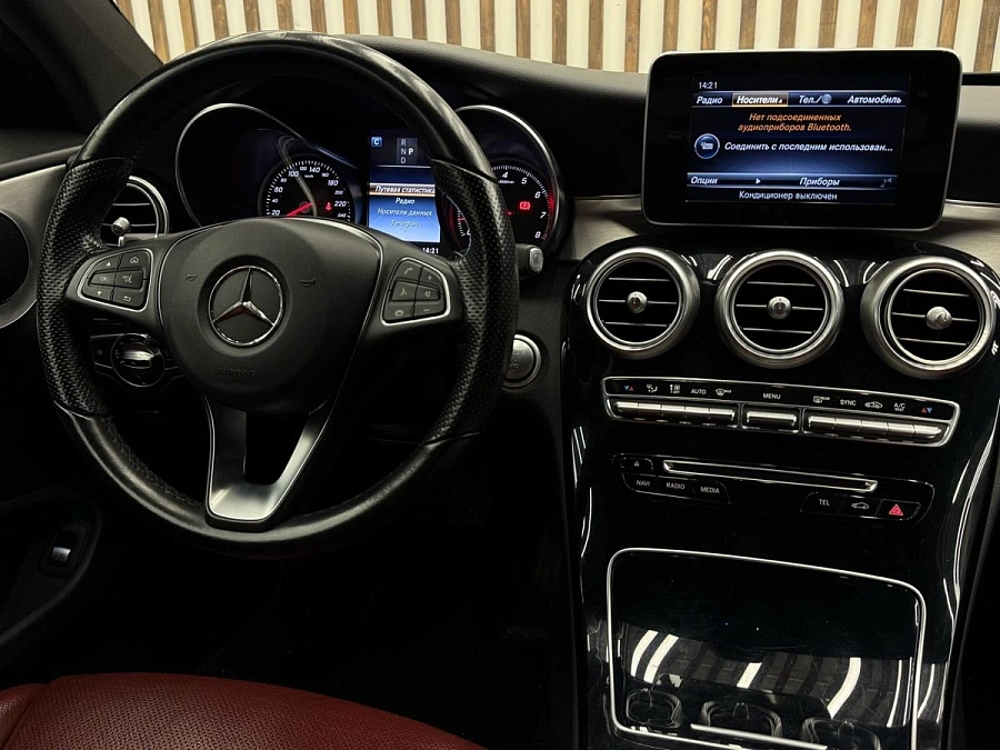 Mercedes-Benz C-Класс, 2016г., полный привод, автомат