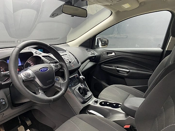 Ford Kuga, 2013г, передний привод, механика
