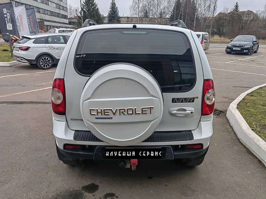 Chevrolet Niva, 2014г., полный привод, механика