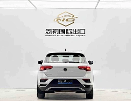 Volkswagen T-Roc, 2021г, передний привод, робот