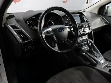 Ford Focus, 2014г, передний привод, робот