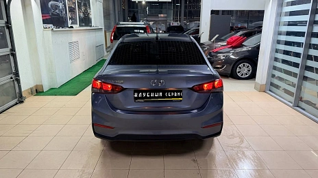 Hyundai Solaris, 2017г, передний привод, автомат