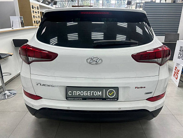 Hyundai Tucson, 2016г, полный привод, робот
