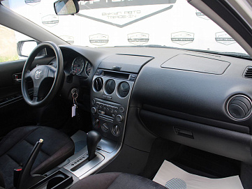 Mazda 6, 2004г, передний привод, автомат