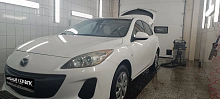 Mazda 3, 2012г., передний привод, механика