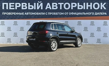 Volkswagen Tiguan, 2012г, передний привод, автомат
