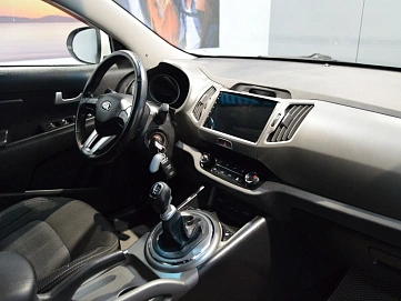 Kia Sportage, 2014г, передний привод, механика