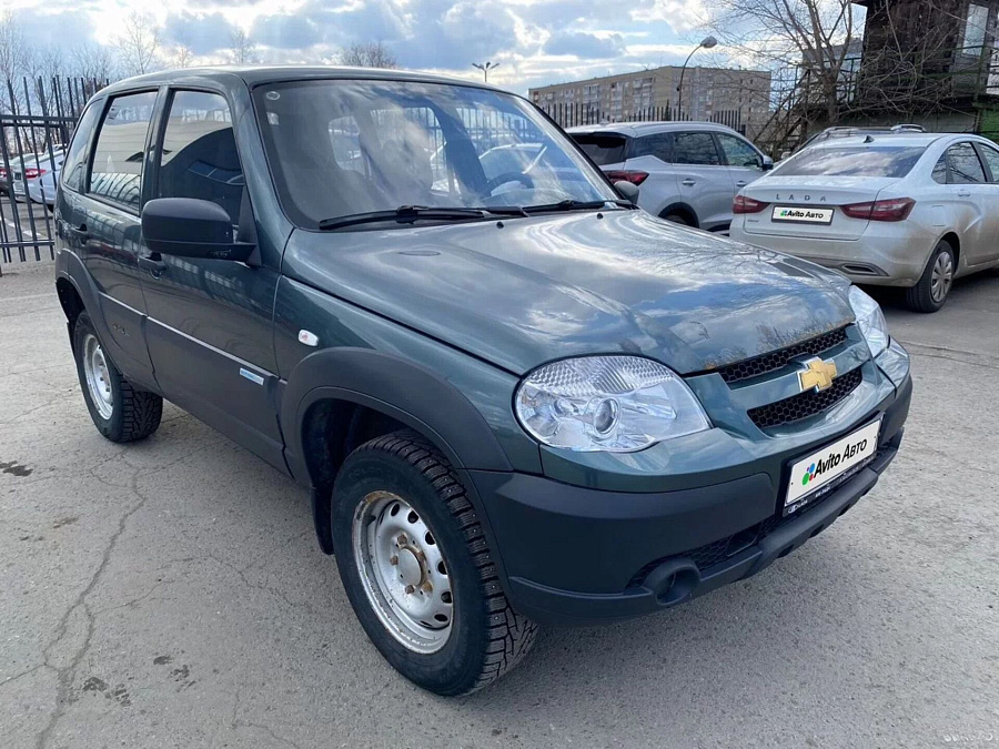 Chevrolet Niva, 2013г., передний привод, механика