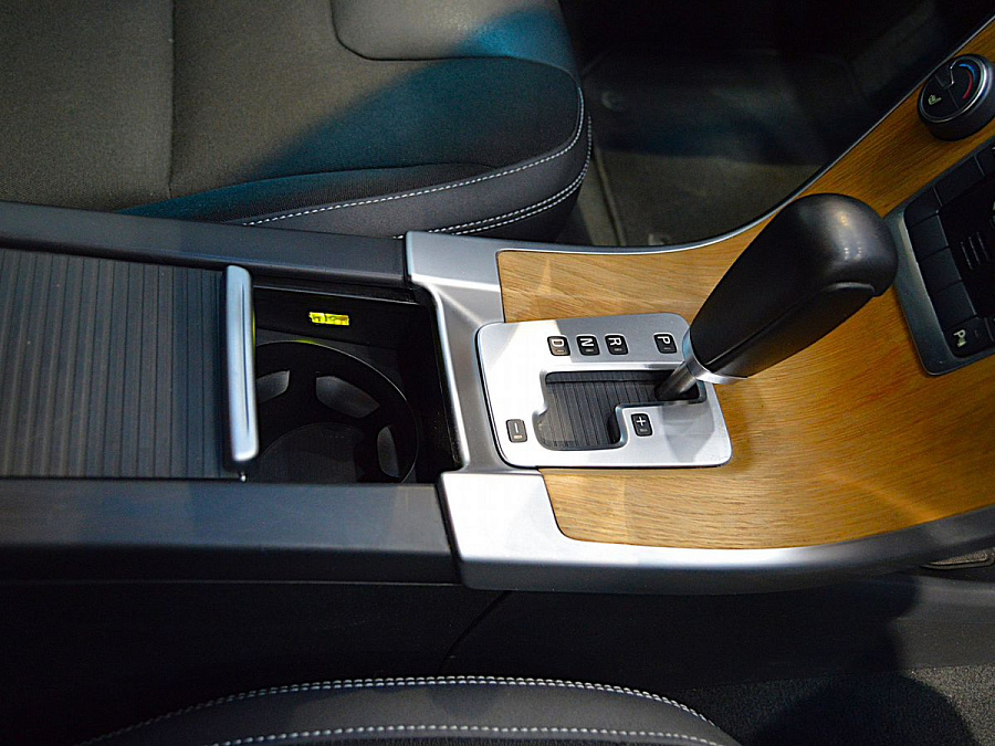 Volvo XC60, 2011г., полный привод, автомат