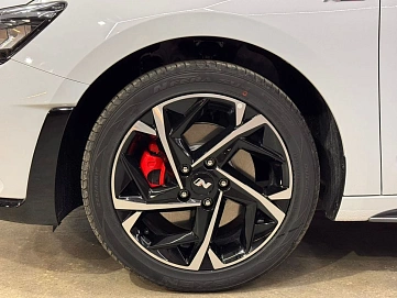 Hyundai Lafesta, 2025г, передний привод, робот