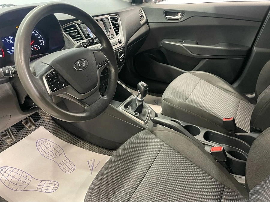 Hyundai Solaris, 2020г., передний привод, механика