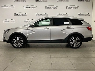 Lada (ВАЗ) Vesta, 2021г, передний привод, механика