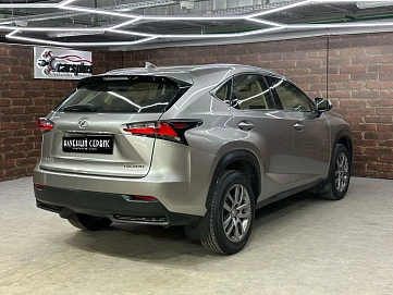 Lexus NX, 2015г, полный привод, вариатор