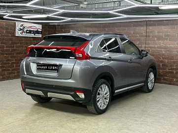 Mitsubishi Eclipse Cross, 2019г, передний привод, вариатор
