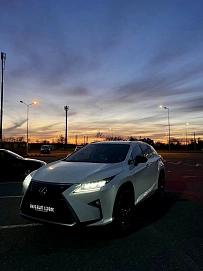 Lexus RX, 2017г, полный привод, автомат